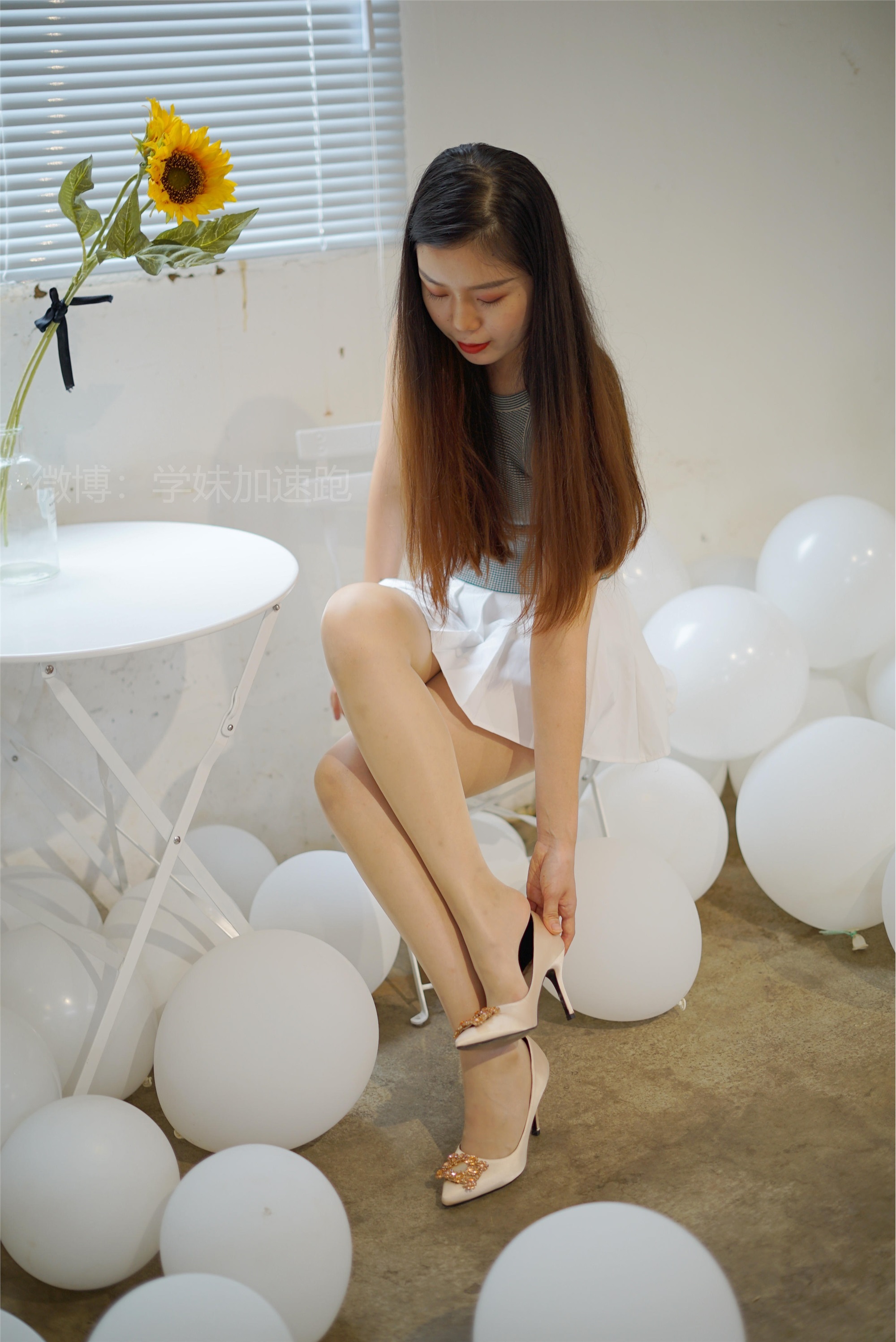 学妹加速跑 XM010《小冉学妹1》